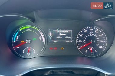 Седан Kia Optima 2016 в Киеве