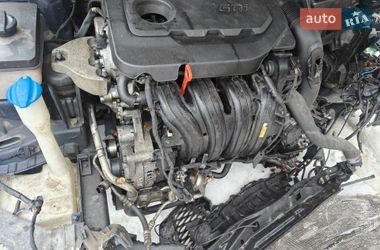 Седан Kia Optima 2015 в Киеве