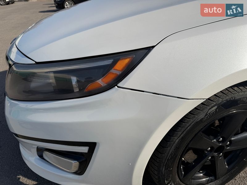 Седан Kia Optima 2014 в Дніпрі