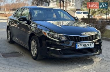 Седан Kia Optima 2017 в Ивано-Франковске