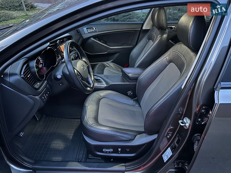 Седан Kia Optima 2012 в Одессе