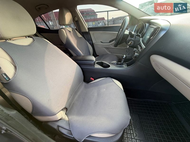 Седан Kia Optima 2015 в Києві фото 29 Седан Kia Optima 2015 в Києві