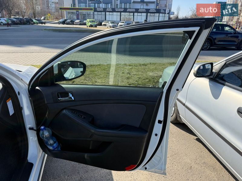 Седан Kia Optima 2012 в Черкасах фото 23 Седан Kia Optima 2012 в Черкасах