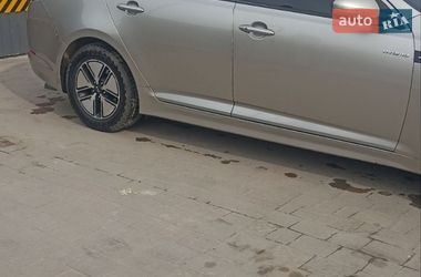 Седан Kia Optima 2013 в Львове