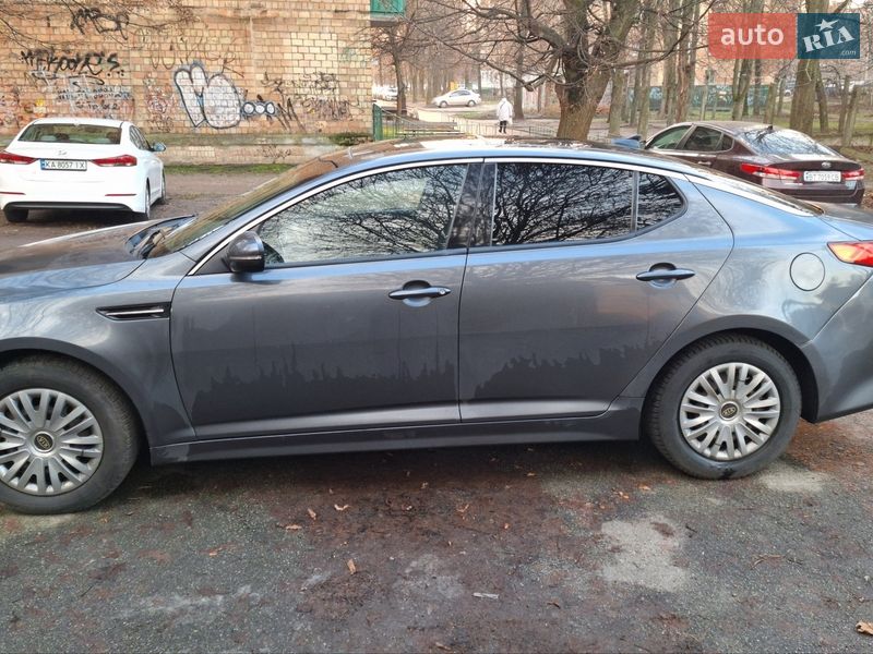 Седан Kia Optima 2013 в Броварах