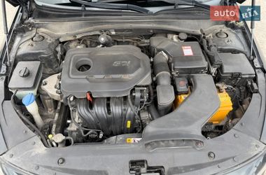 Седан Kia Optima 2015 в Харькове