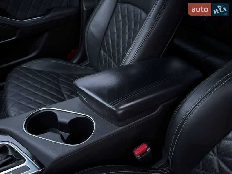 Седан Kia Optima 2015 в Львові