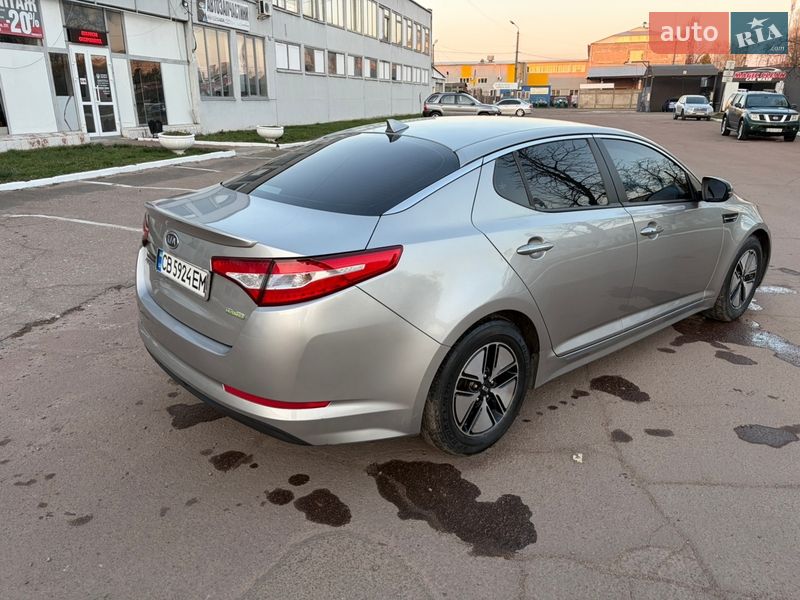 Седан Kia Optima 2011 в Чернігові