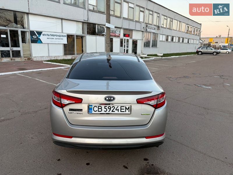 Седан Kia Optima 2011 в Чернігові