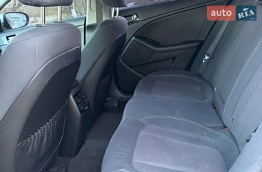Седан Kia Optima 2011 в Чернігові