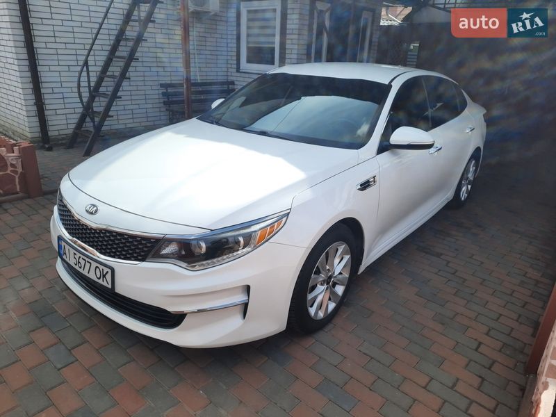 Седан Kia Optima 2016 в Прилуках