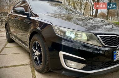 Седан Kia Optima 2013 в Новомиргороді