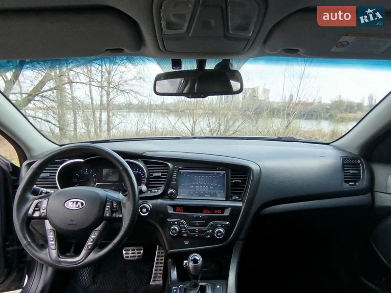 Седан Kia Optima 2013 в Києві