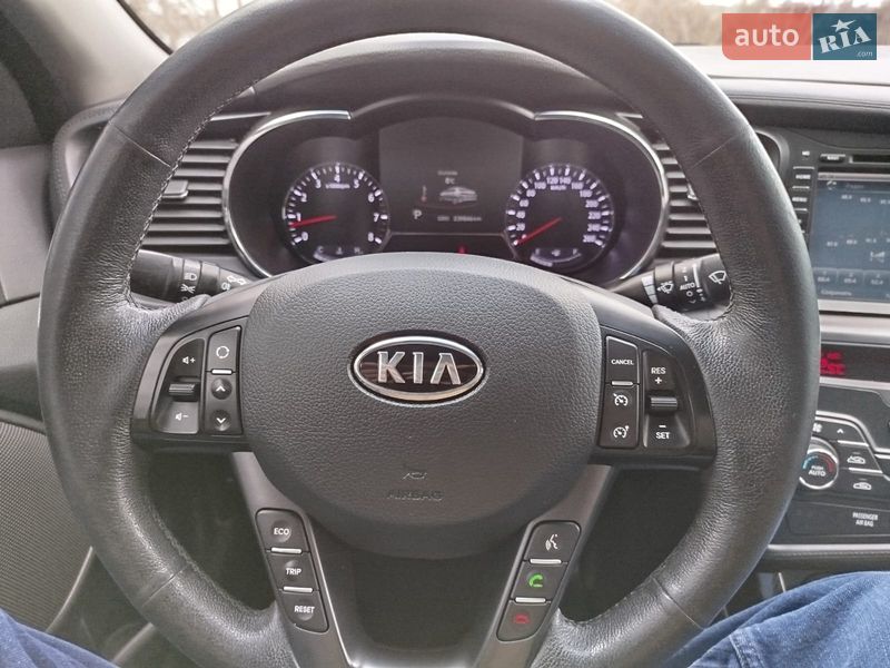 Седан Kia Optima 2013 в Києві