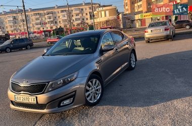 Седан Kia Optima 2014 в Харькове