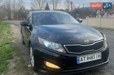 Седан Kia Optima 2012 в Богородчанах