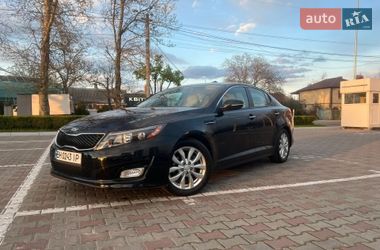 Седан Kia Optima 2015 в Одессе