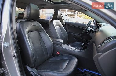 Седан Kia Optima 2011 в Харькове
