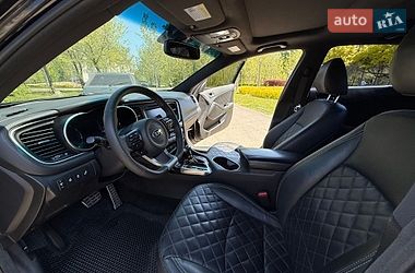 Седан Kia Optima 2014 в Днепре