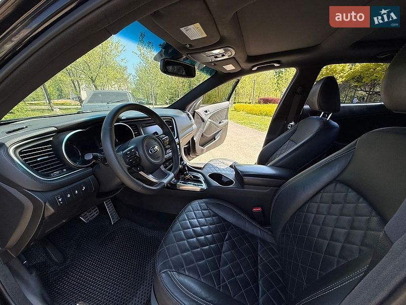 Седан Kia Optima 2014 в Днепре