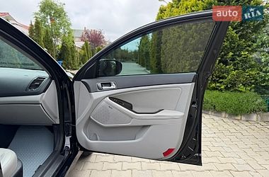 Седан Kia Optima 2014 в Одессе