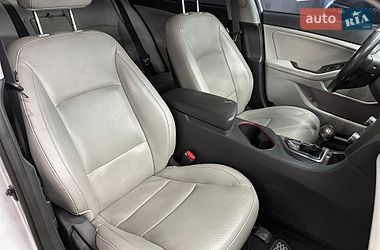 Седан Kia Optima 2014 в Харкові