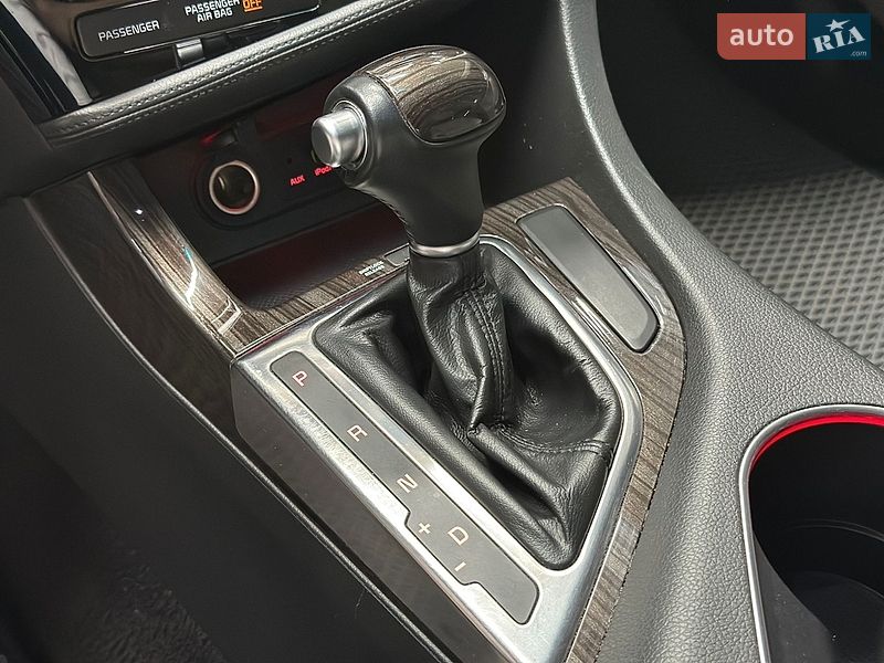 Седан Kia Optima 2014 в Харкові