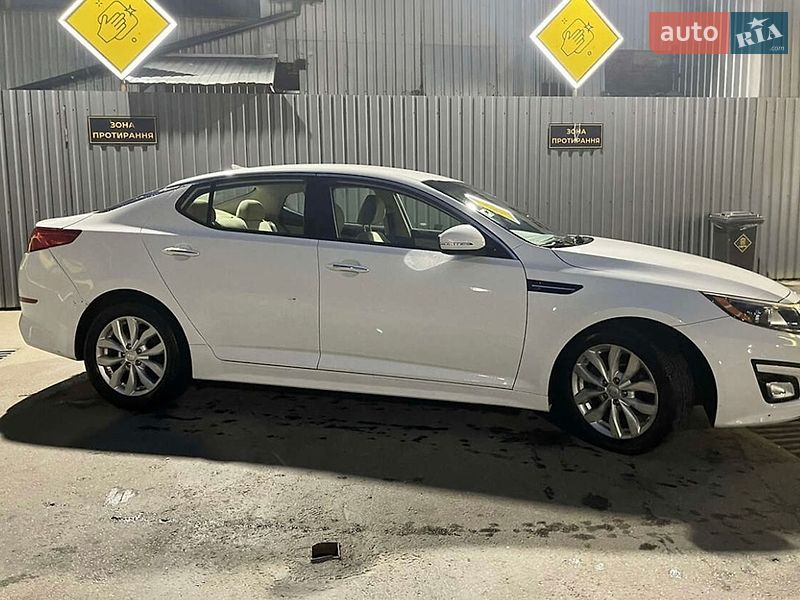 Седан Kia Optima 2014 в Харкові