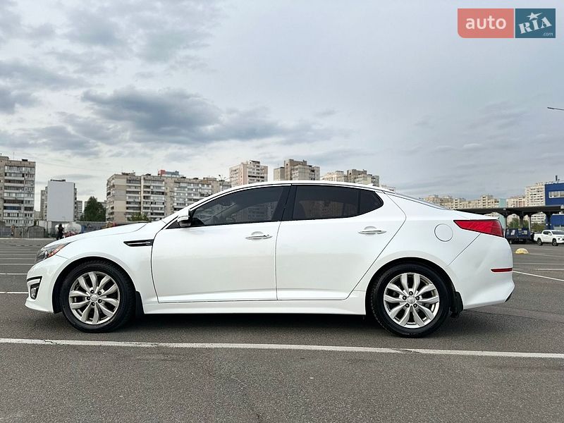 Седан Kia Optima 2014 в Киеве