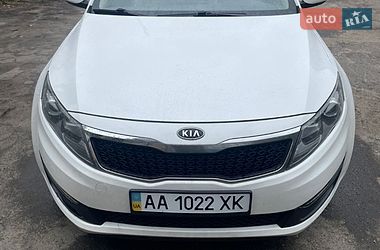 Седан Kia Optima 2011 в Києві