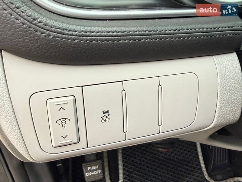 Седан Kia Optima 2014 в Киеве