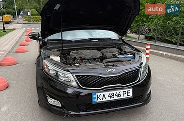Седан Kia Optima 2014 в Киеве