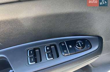 Седан Kia Optima 2018 в Львове