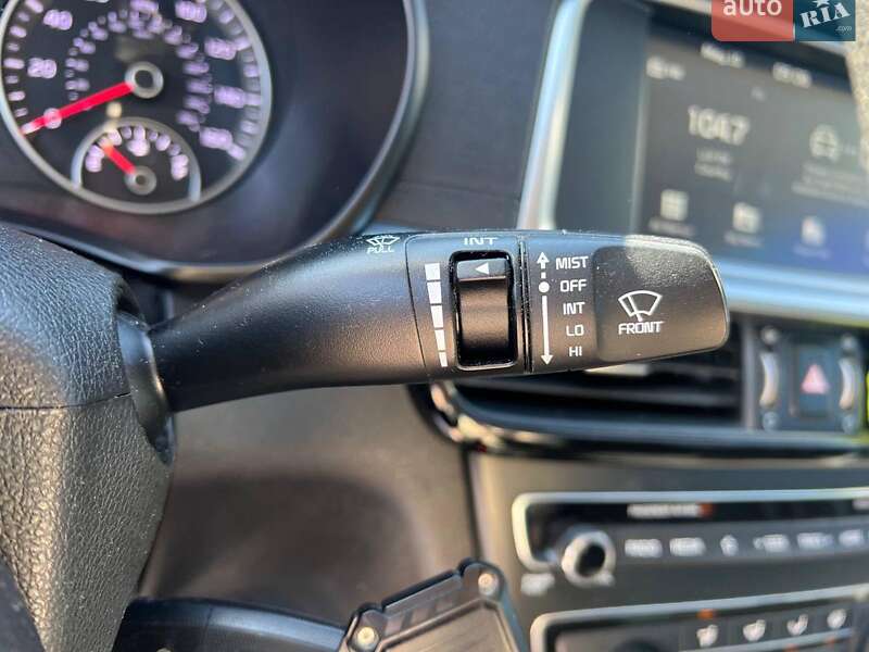Седан Kia Optima 2018 в Львове
