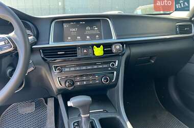 Седан Kia Optima 2018 в Львове