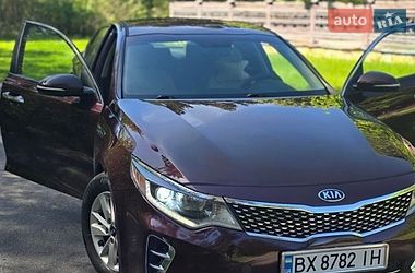 Седан Kia Optima 2016 в Нетішині
