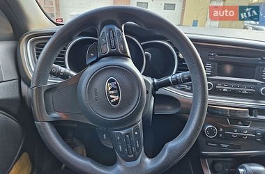 Седан Kia Optima 2014 в Львове