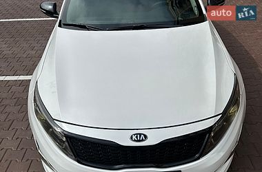 Седан Kia Optima 2013 в Києві фото 7 Седан Kia Optima 2013 в Києві
