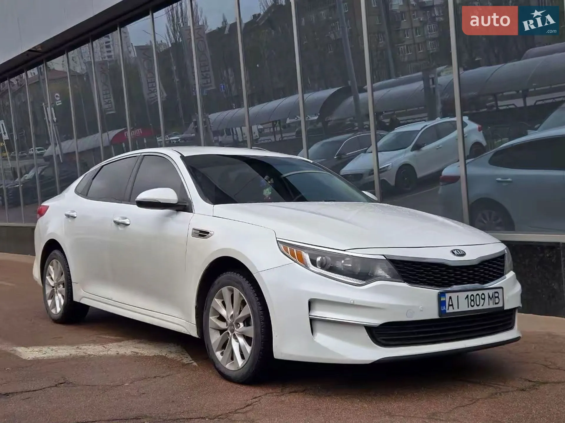 2016 Kia Optima - фото 1