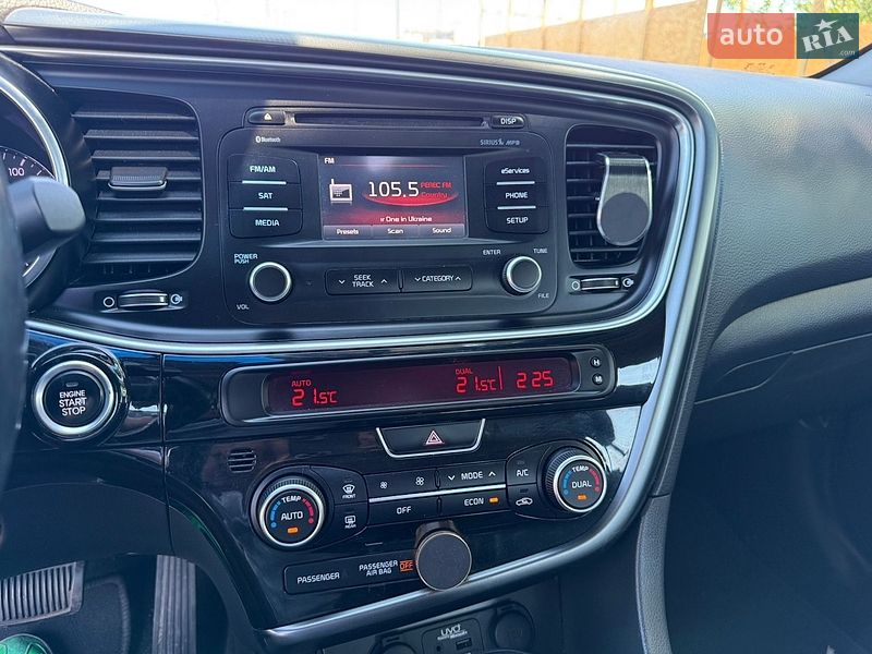 Седан Kia Optima 2014 в Киеве