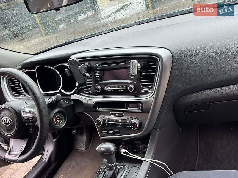Седан Kia Optima 2014 в Славуті