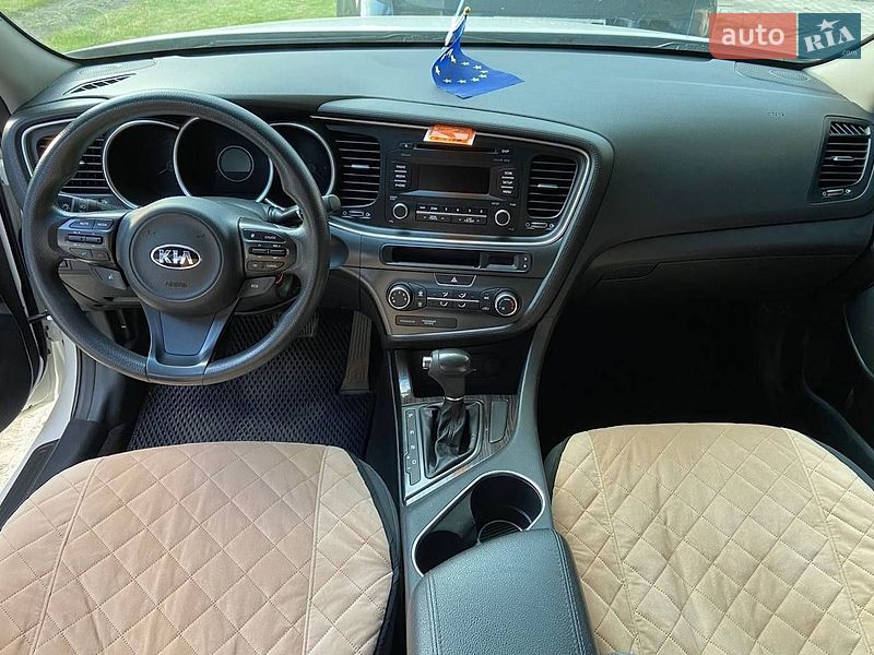 Седан Kia Optima 2015 в Сумах