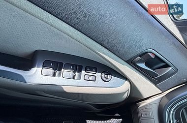 Седан Kia Optima 2013 в Киеве
