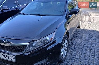 Седан Kia Optima 2013 в Броварах