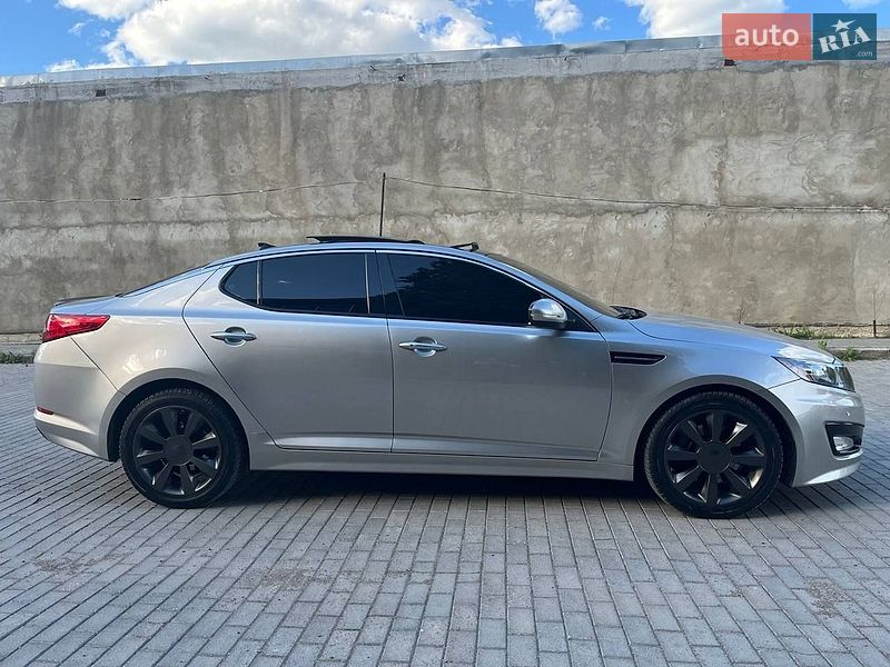 Седан Kia Optima 2012 в Одесі