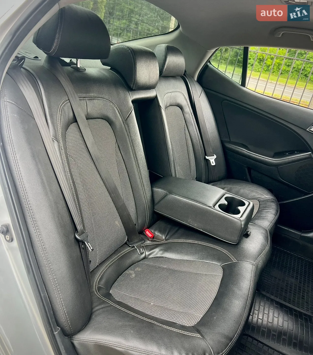 2011 Kia Optima - мініатюра 9