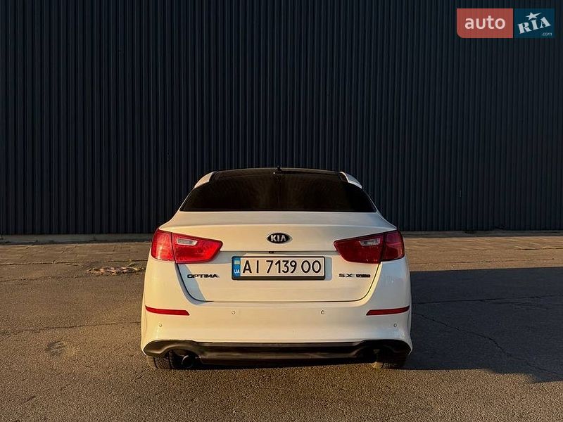 Седан Kia Optima 2013 в Харькове