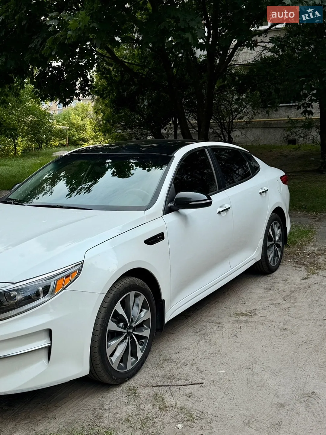KIA Optima 2016 VIN KNAGT4L34G5098592 фото оголошення 2 з 5