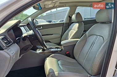 Седан Kia Optima 2017 в Львові