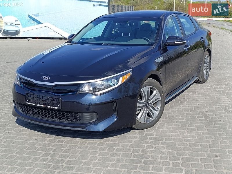 Седан Kia Optima 2017 в Львові